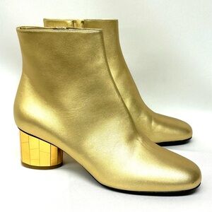 Salvatore Ferragamo Gold Chunky Heel Booties 8 / 38 Zip Up Round Toe Ankle Boots